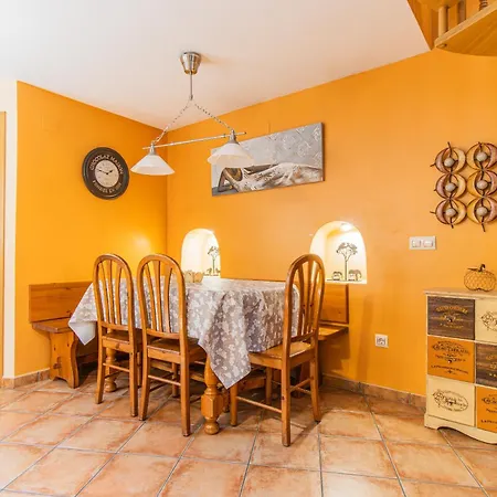Casa El Pajar I Y Ii Landhaus Senegüé